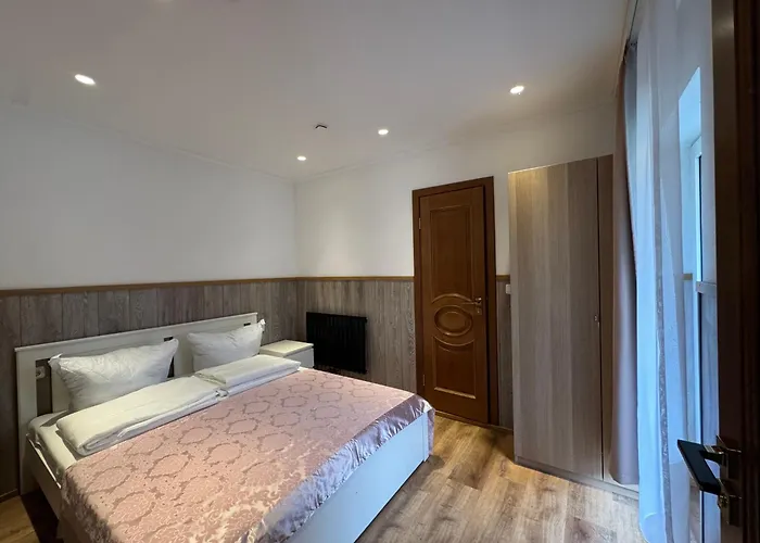 Gg Self-stay 加爾米施-帕滕基興