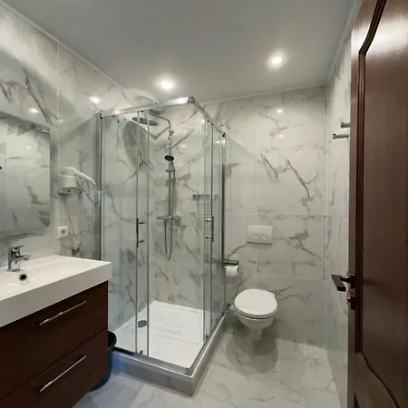 Апарт-готель Gg Self-stay Гарміш-Партенкірхен