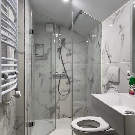 Gg Self-stay Aparthotel