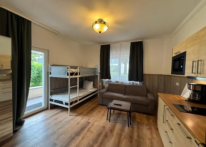 Hotel apartamentowy Gg Self-stay